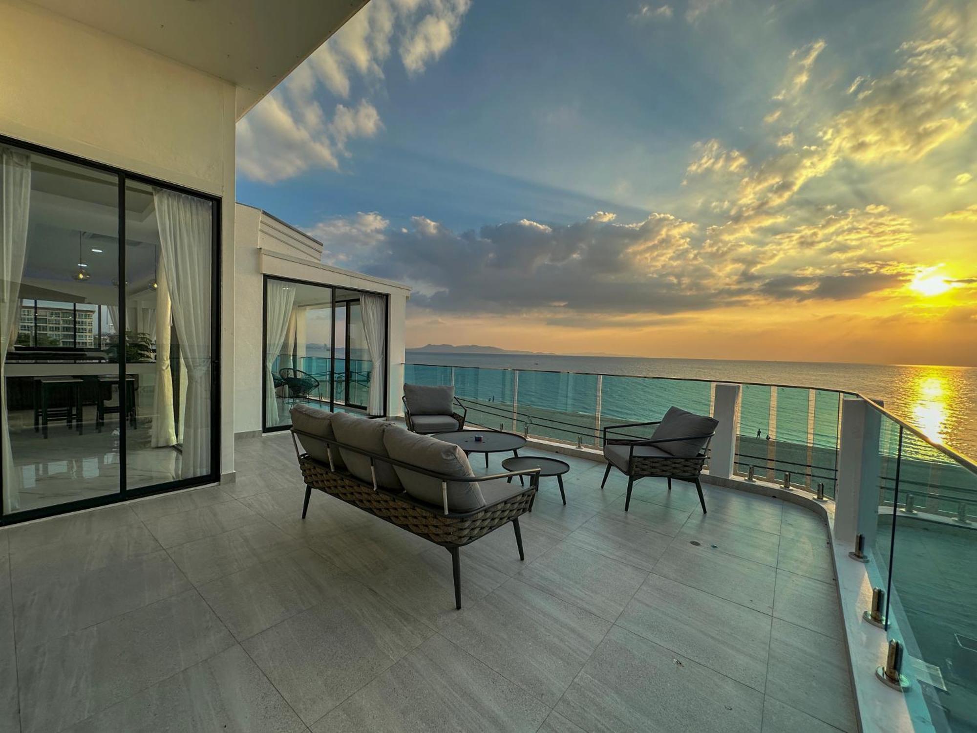 Stunning Beachfront View Luxurious Apartment 40 Jomtien Beach Dış mekan fotoğraf