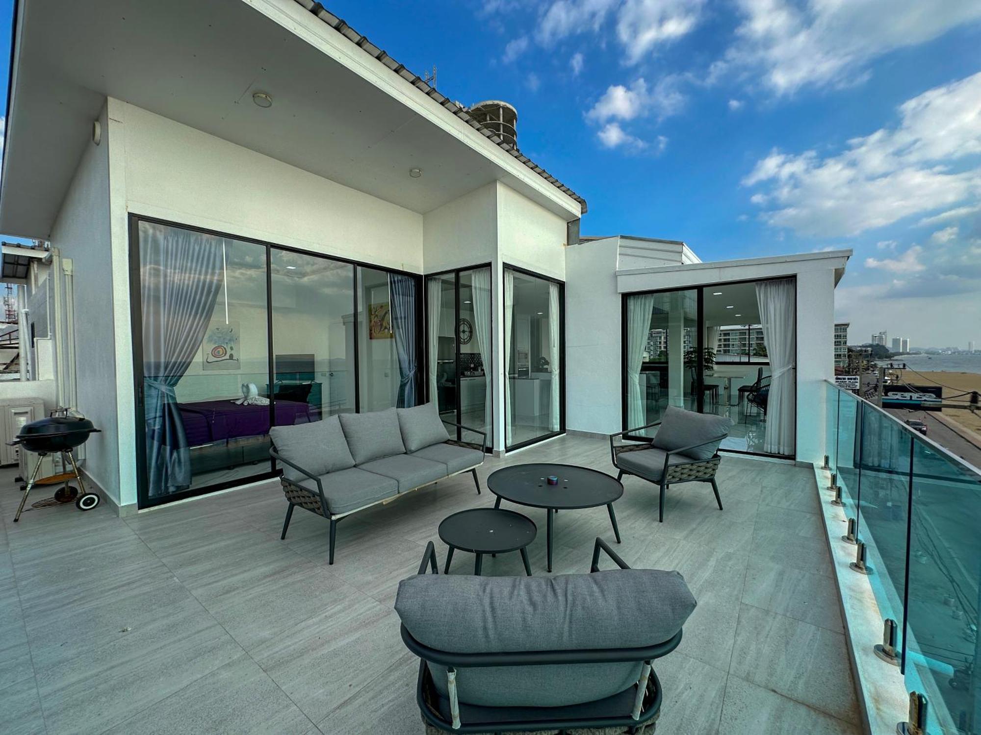 Stunning Beachfront View Luxurious Apartment 40 Jomtien Beach Dış mekan fotoğraf