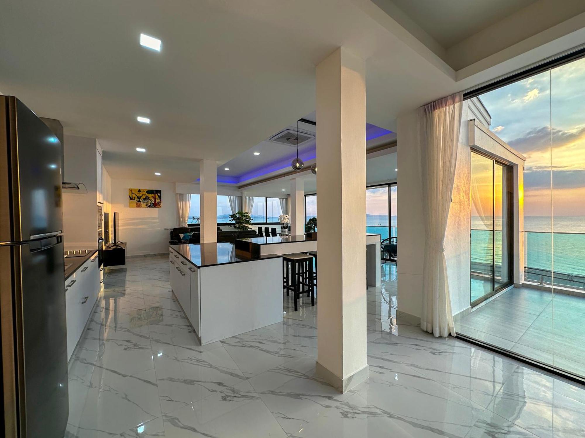 Stunning Beachfront View Luxurious Apartment 40 Jomtien Beach Dış mekan fotoğraf
